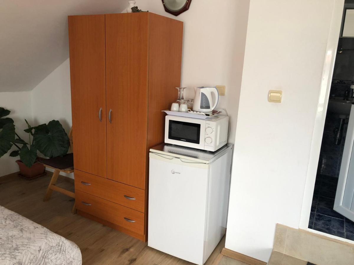 Guest House Liliya ソゾポル エクステリア 写真