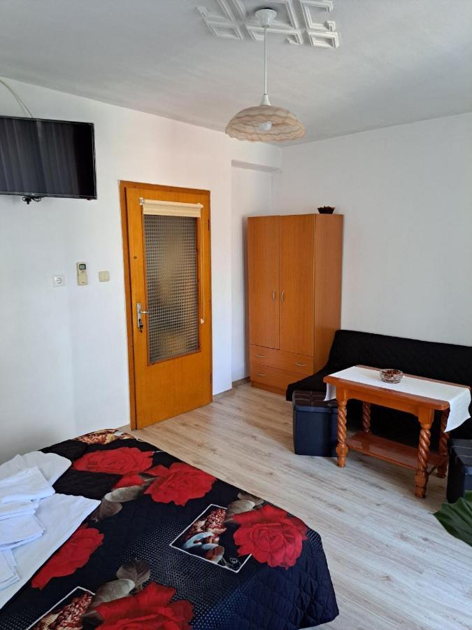 Guest House Liliya ソゾポル エクステリア 写真