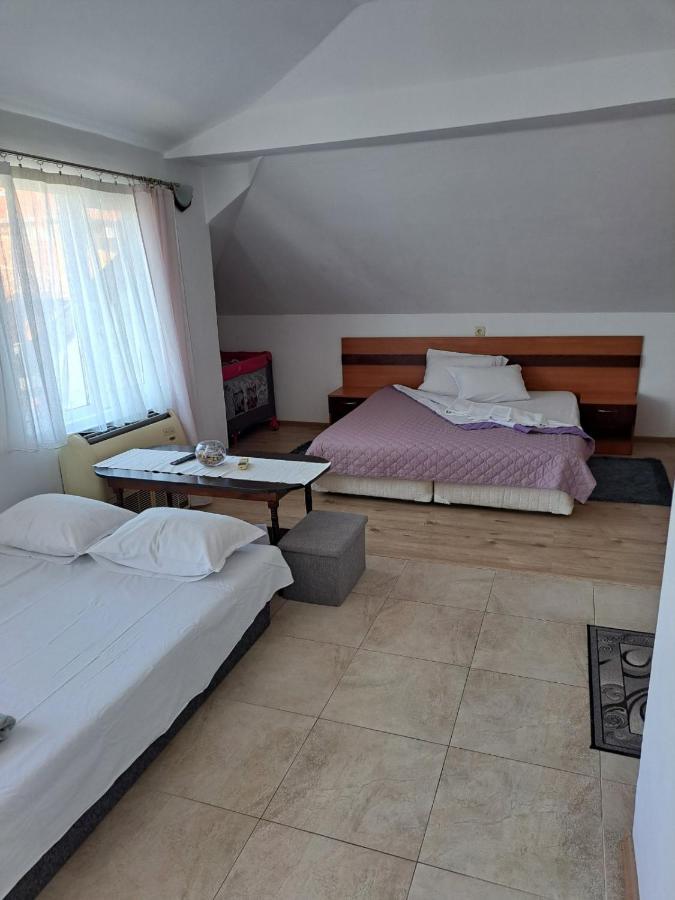 Guest House Liliya ソゾポル エクステリア 写真