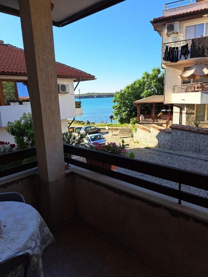 Guest House Liliya ソゾポル エクステリア 写真