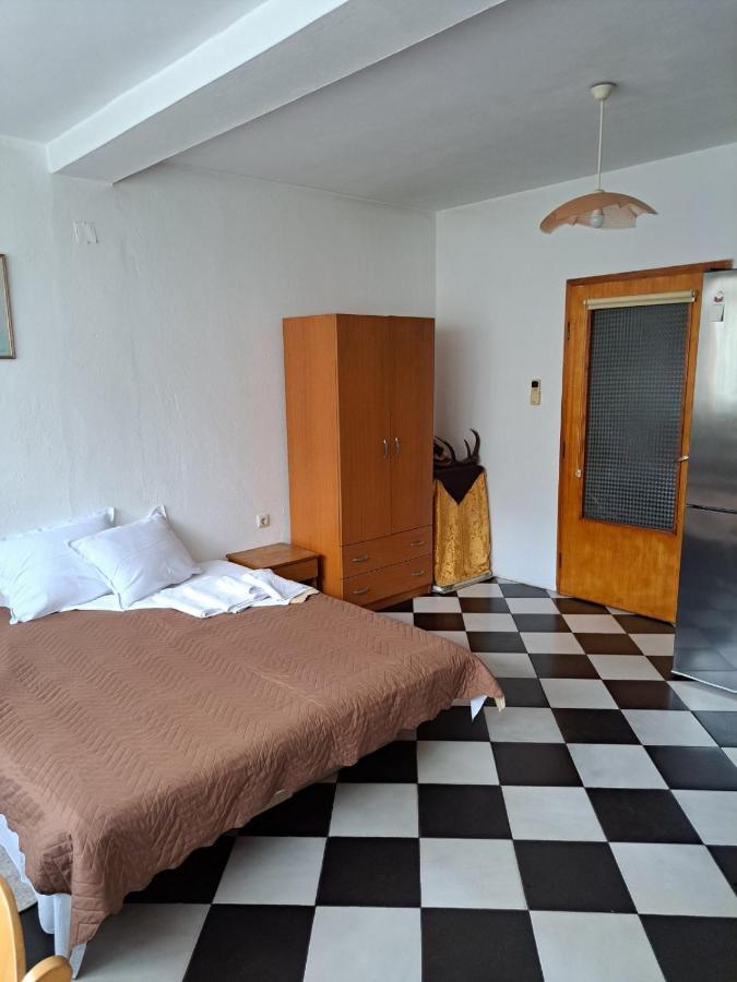 Guest House Liliya ソゾポル エクステリア 写真
